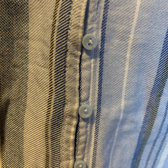 a.n.a Blue, White & Black Striped Crop Top Tie Front Blouse Size Medium - Picture 5 of 7